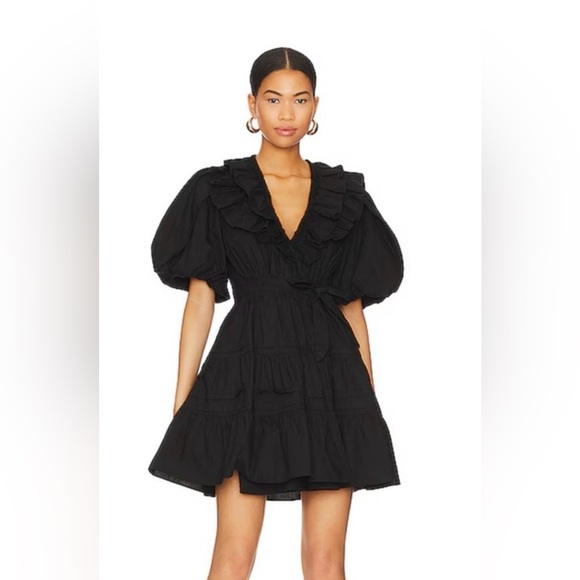 Love The Label Dresses & Skirts - Love The Label Remy Black Puff Sleeve Mini Dress